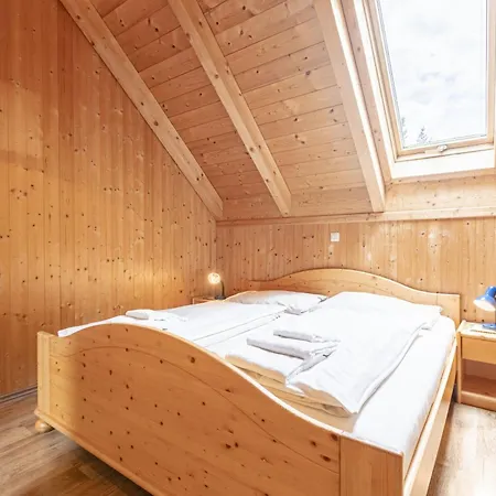 Chalet Kreischberg Ferienhaeuser By Alps *